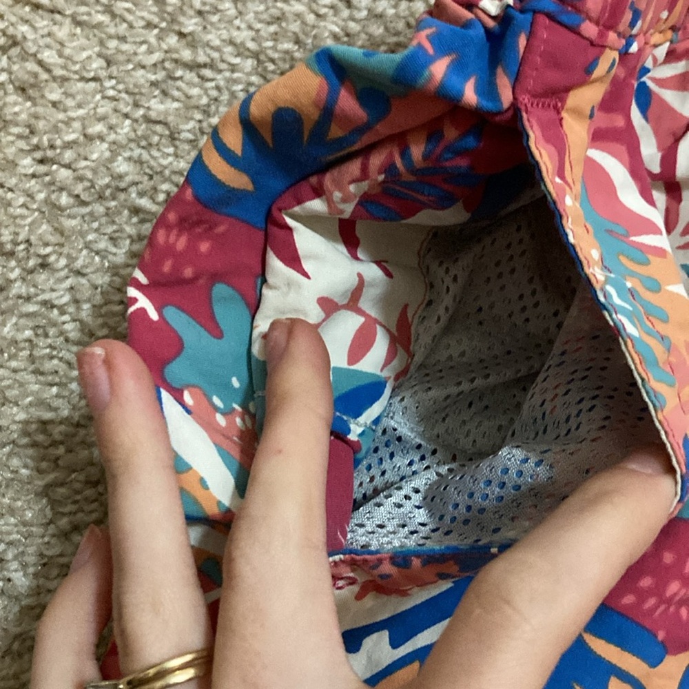 Patagonia Barely Baggies Shorts - Picture 5 of 5